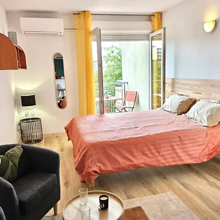 T1 - 160 Bed - Center *
