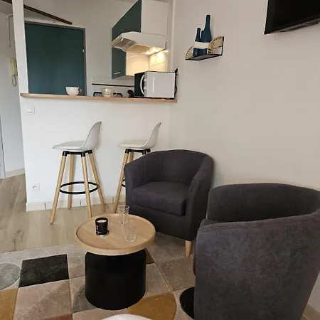 T1 - 160 Bed - Center * Toulouse